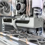 Gaming PC Solaris (Ryzen 7 9800X3D, 32 GB DDR5 RAM, RTX 5070 12GB GPU)