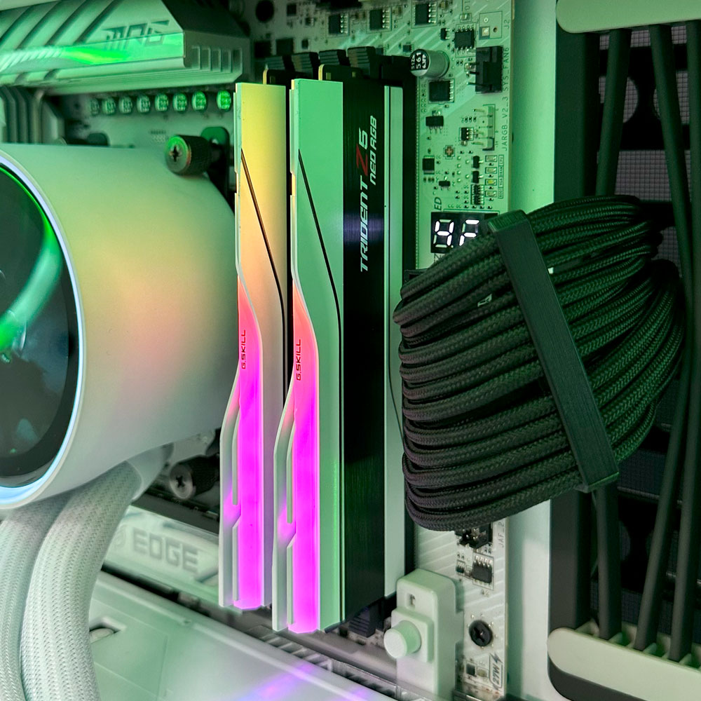 Haven White Gaming PC (AMD Ryzen 9 9950X3D CPU, RTX 5090 OC 32GB GPU, 64GB RAM)