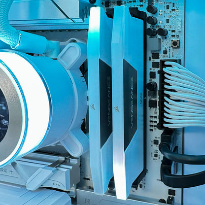 Horizon White Gaming PC (AMD Ryzen 7 9800X3D CPU, RTX 5070 Ti OC 16GB GPU, 32GB RAM)
