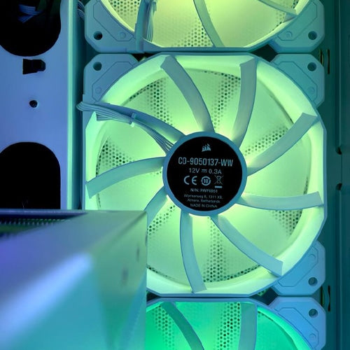 Icue White Gaming PC (Amd Ryzen 9 7900X, RTX 4080, 32GB RAM)