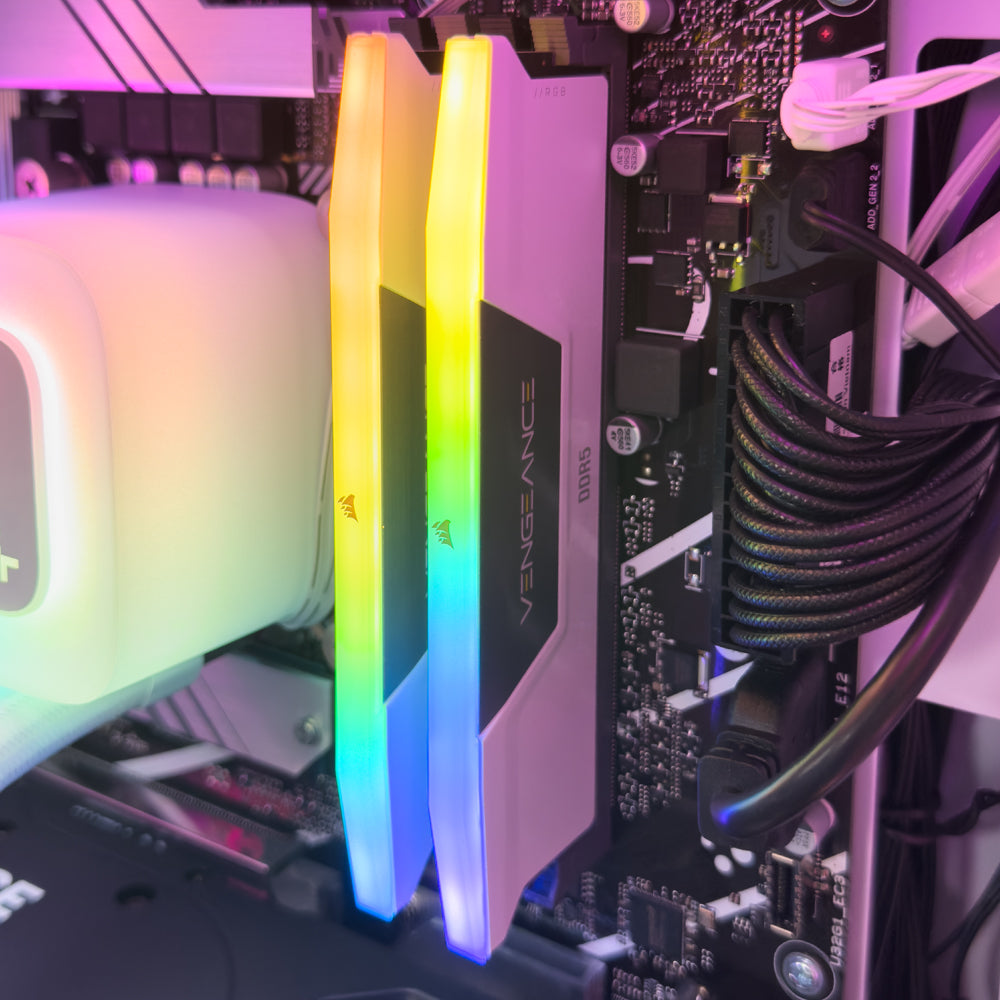 Lite White Gaming PC (Intel Core i7-14700F CPU, RTX 5060 Ti OC 16GB GPU, 32GB RAM)