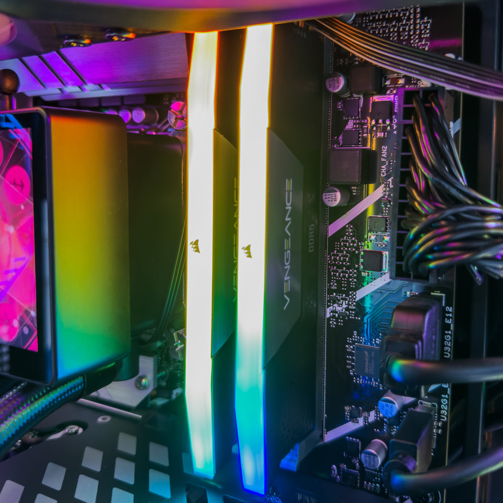 Oisin Gaming PC (Intel Core i5-14400F CPU, RTX 5070 12GB GPU, 32GB RAM)